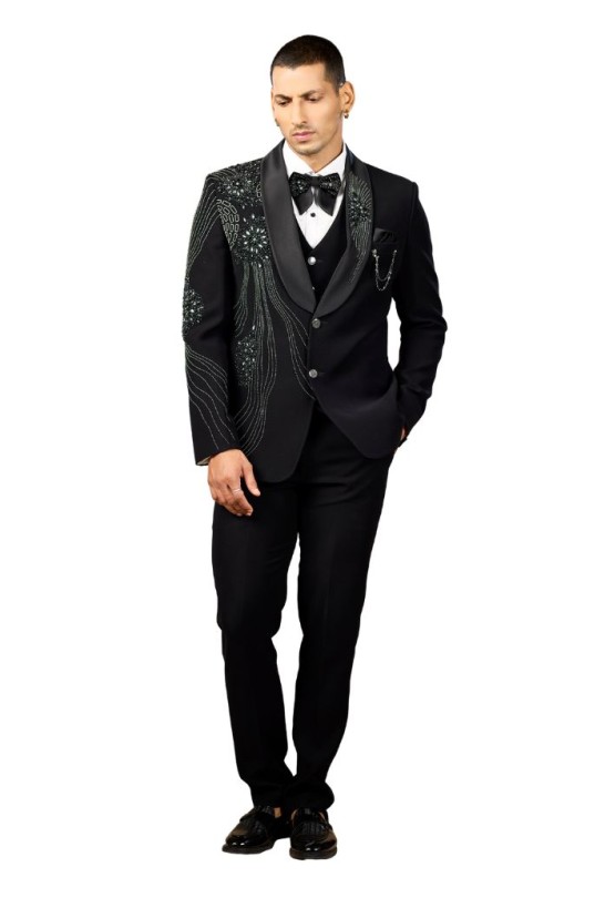 BLACK SHINE  TUXEDO