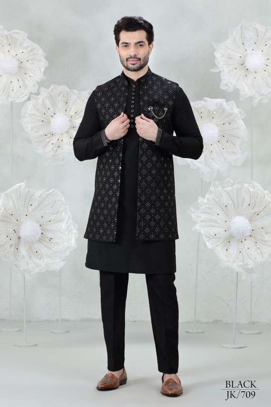 BLACK DIAMOND SHAPE EMBROIDERED JACKET SET
