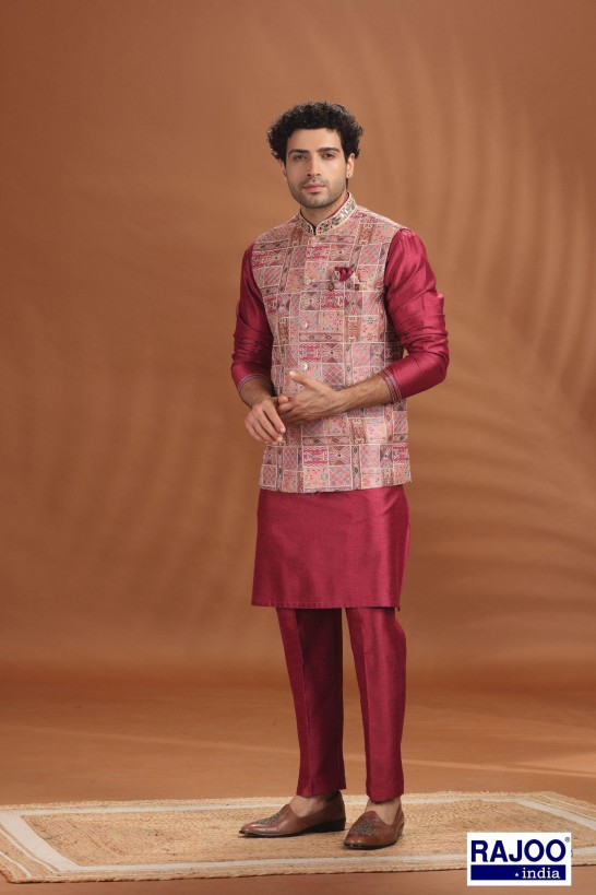 ONION DARK EMBROIDERED DESIGN 