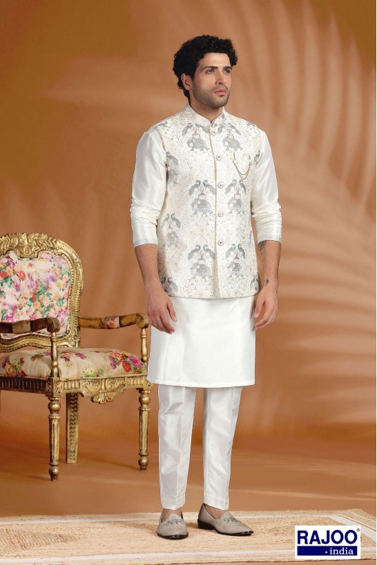 ELEPHANT MOTIF EMBROIDERED  SET 