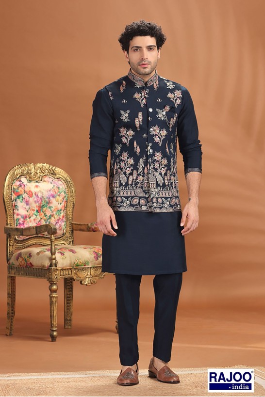 NAVY JARDOSI EMBROIDERED SET