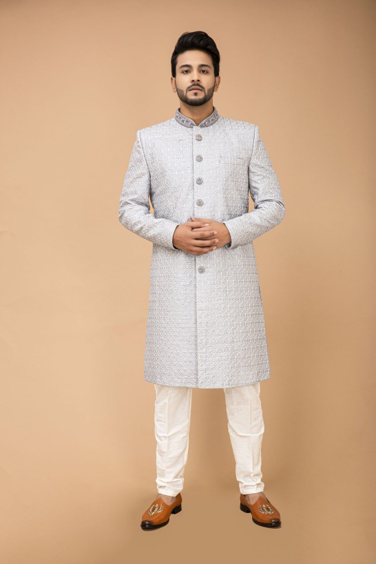 Gray Nawabi