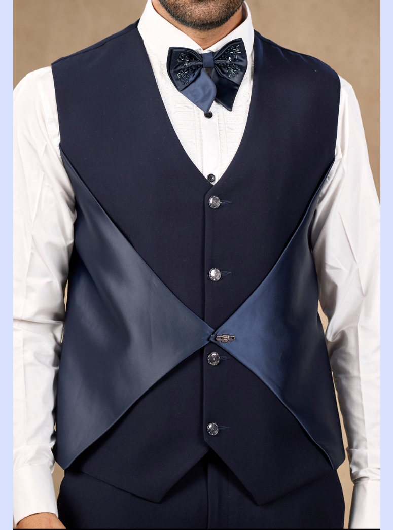 HEIRLOOM BLUE TUXEDO