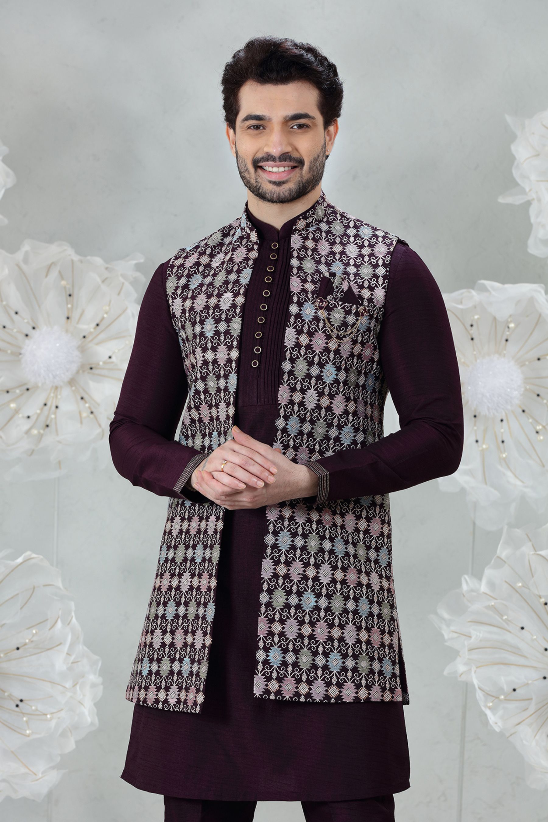 WINE  EMBROIDERED LONG JACKET SET