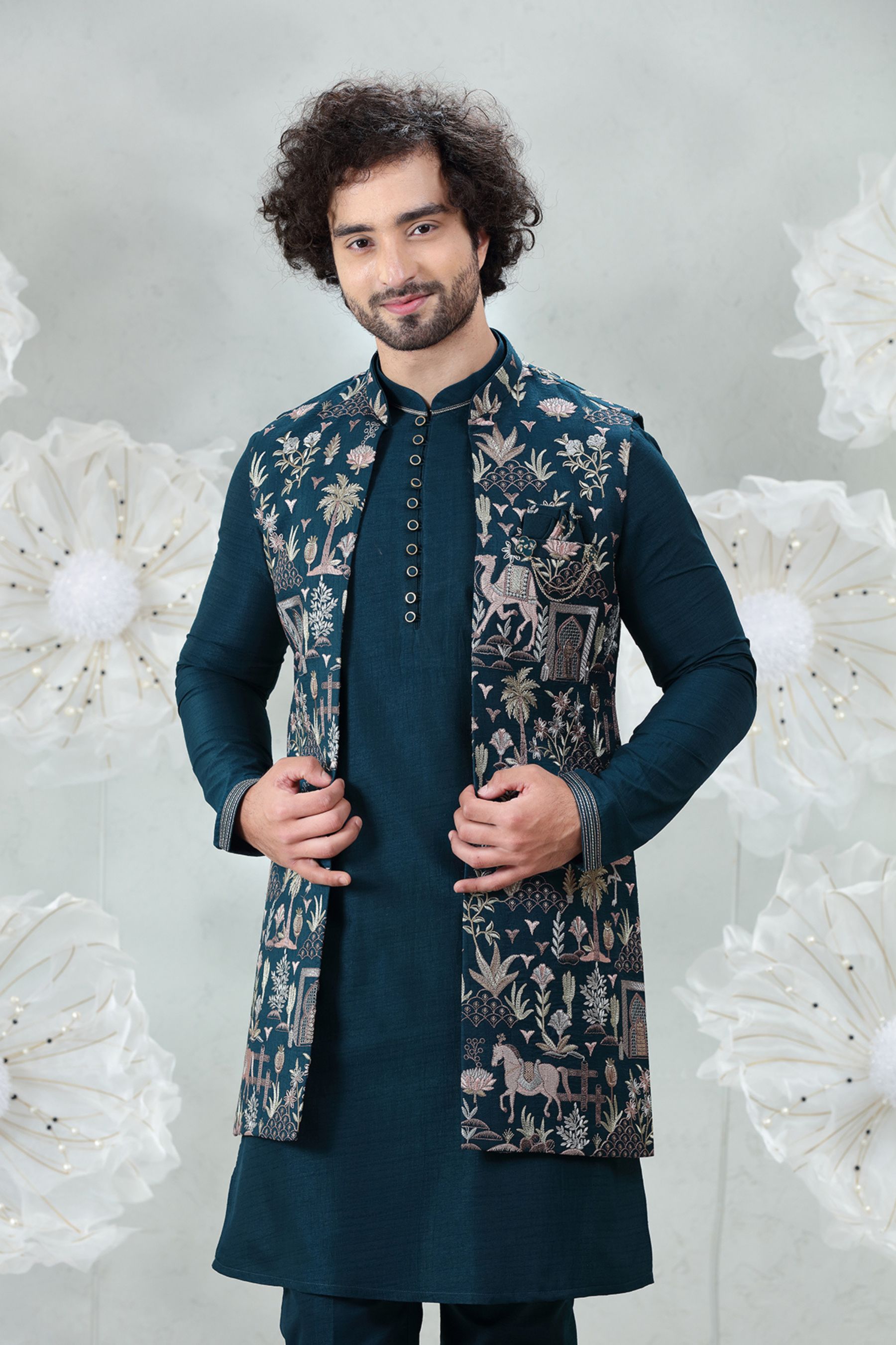 JUNGLE THEME EMBROIDERED SET