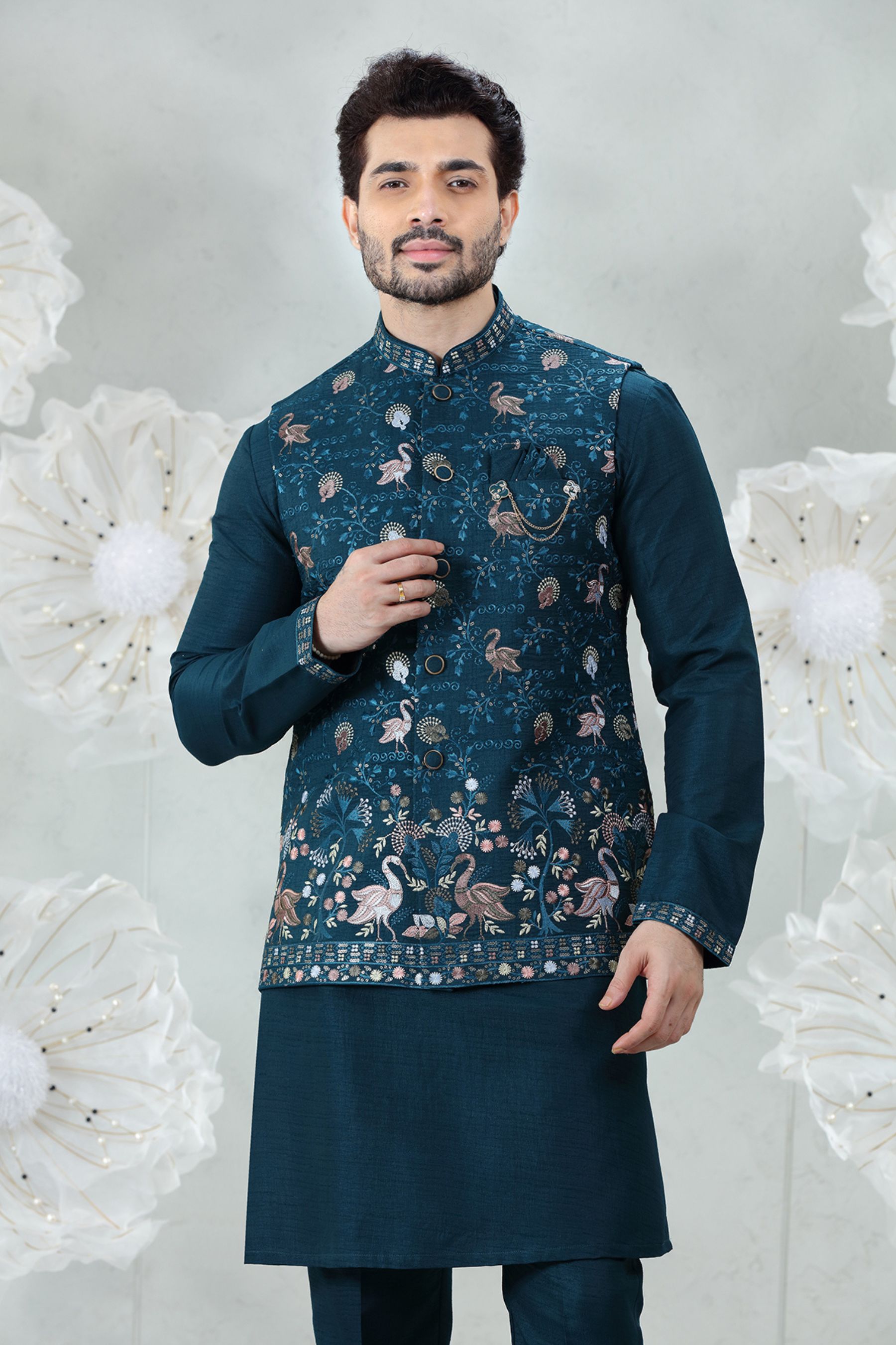 BIRD MOTIF EMBROIDERED SET