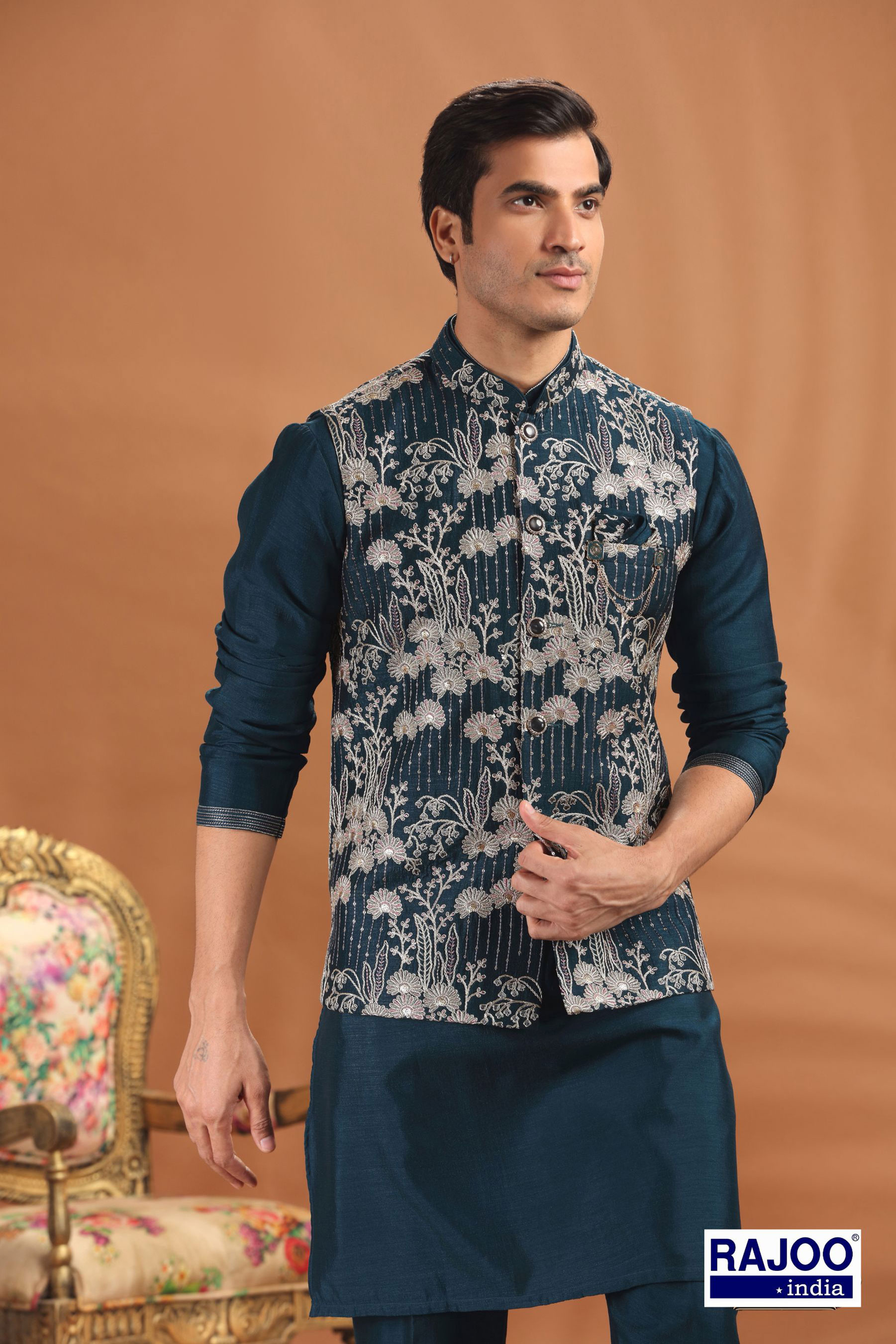 RAMA COLOR  EMBROIDERED SET