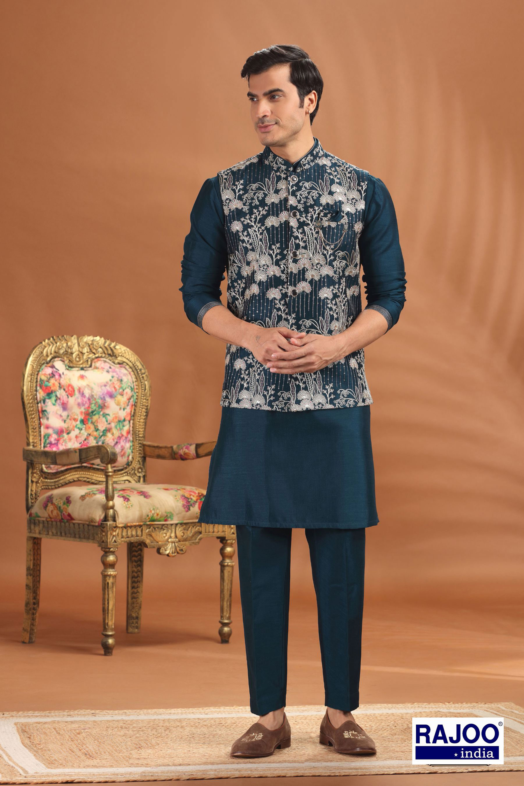 RAMA COLOR  EMBROIDERED SET