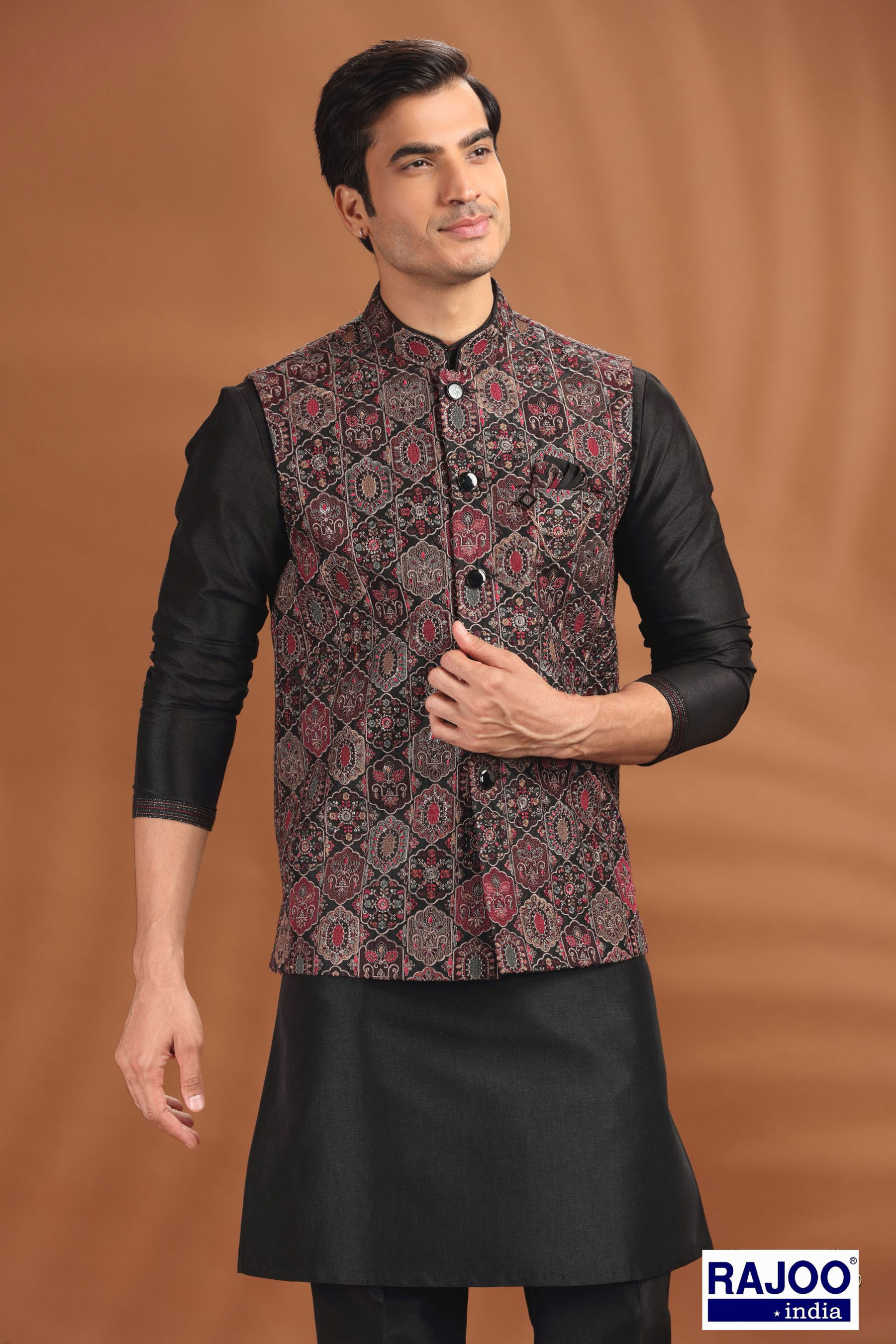 BLACK  EMBROIDERY JACKET SET 