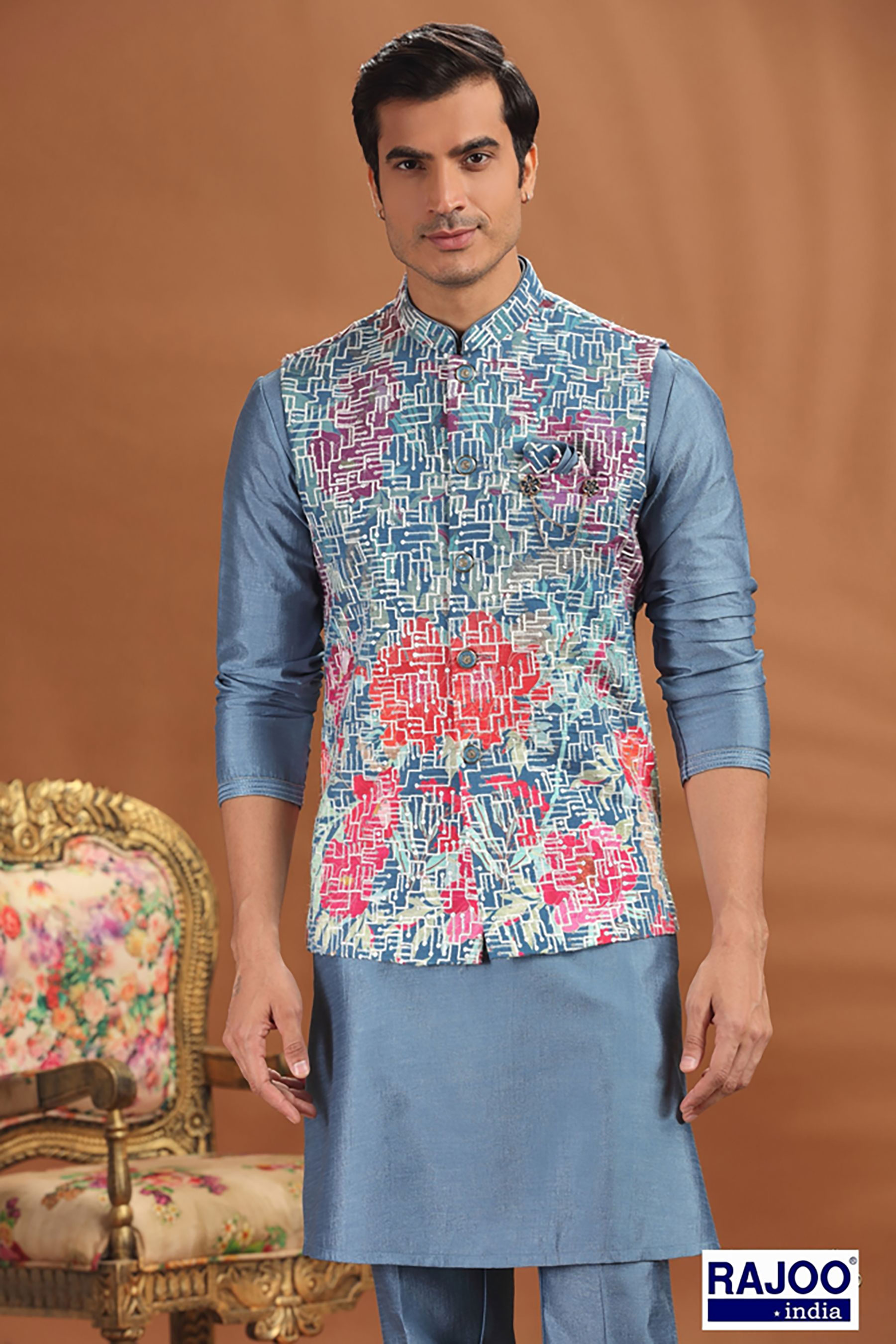 FLORAL EMBOSED GEOMETRY DESIGN