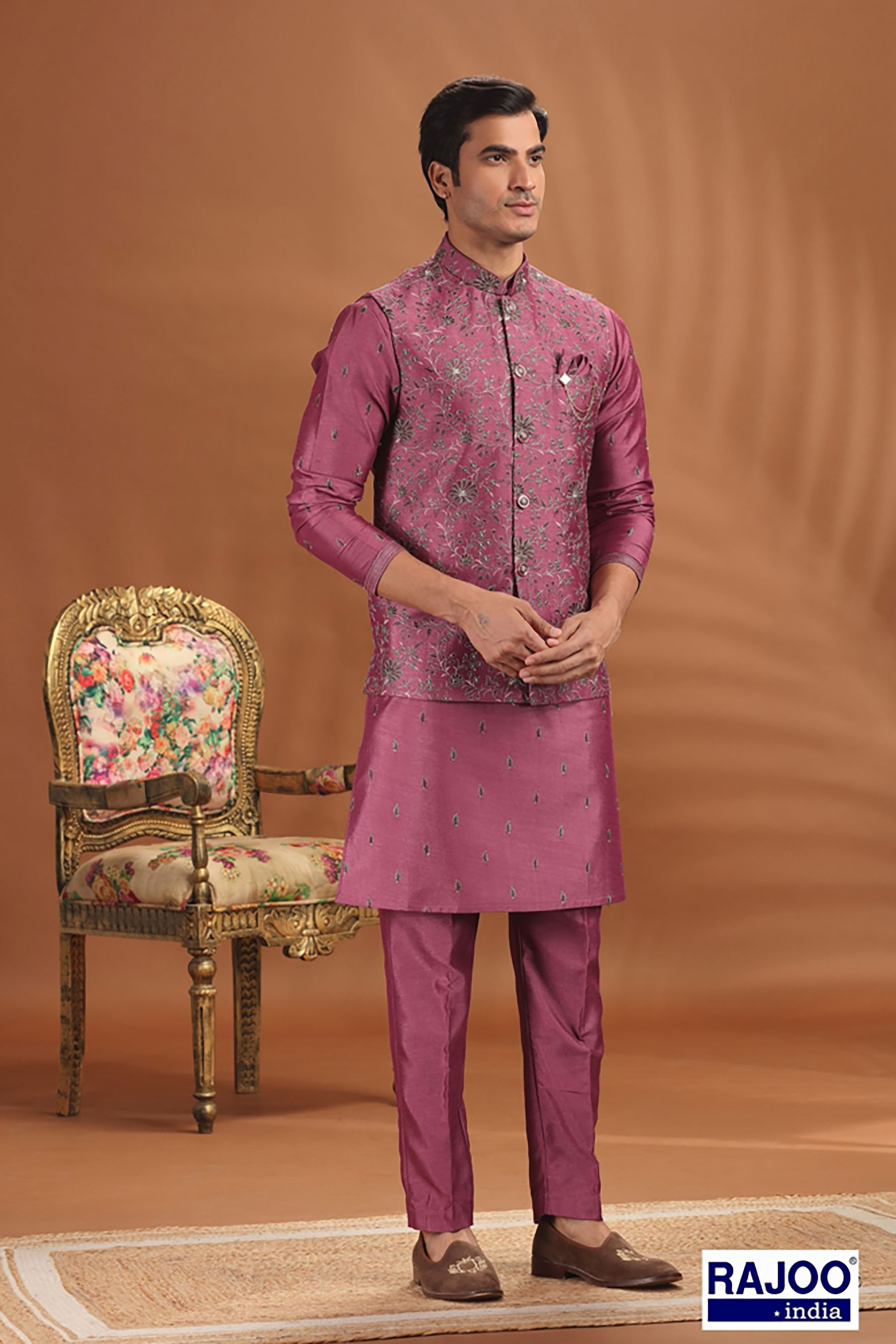 ONION PINK LEAF EMBROIDERED SET 
