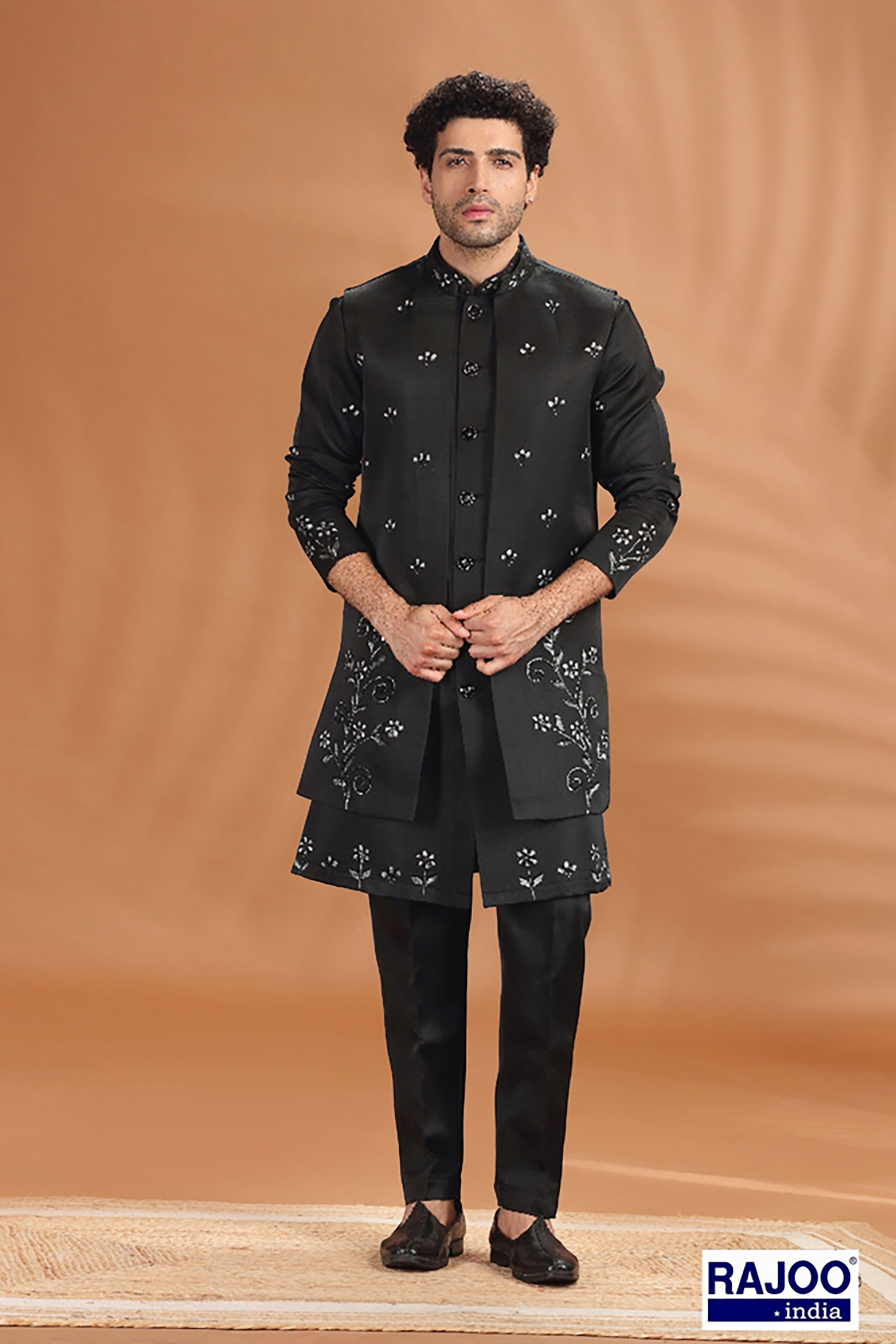 BLACK FLORAL LONG JACKET SET 