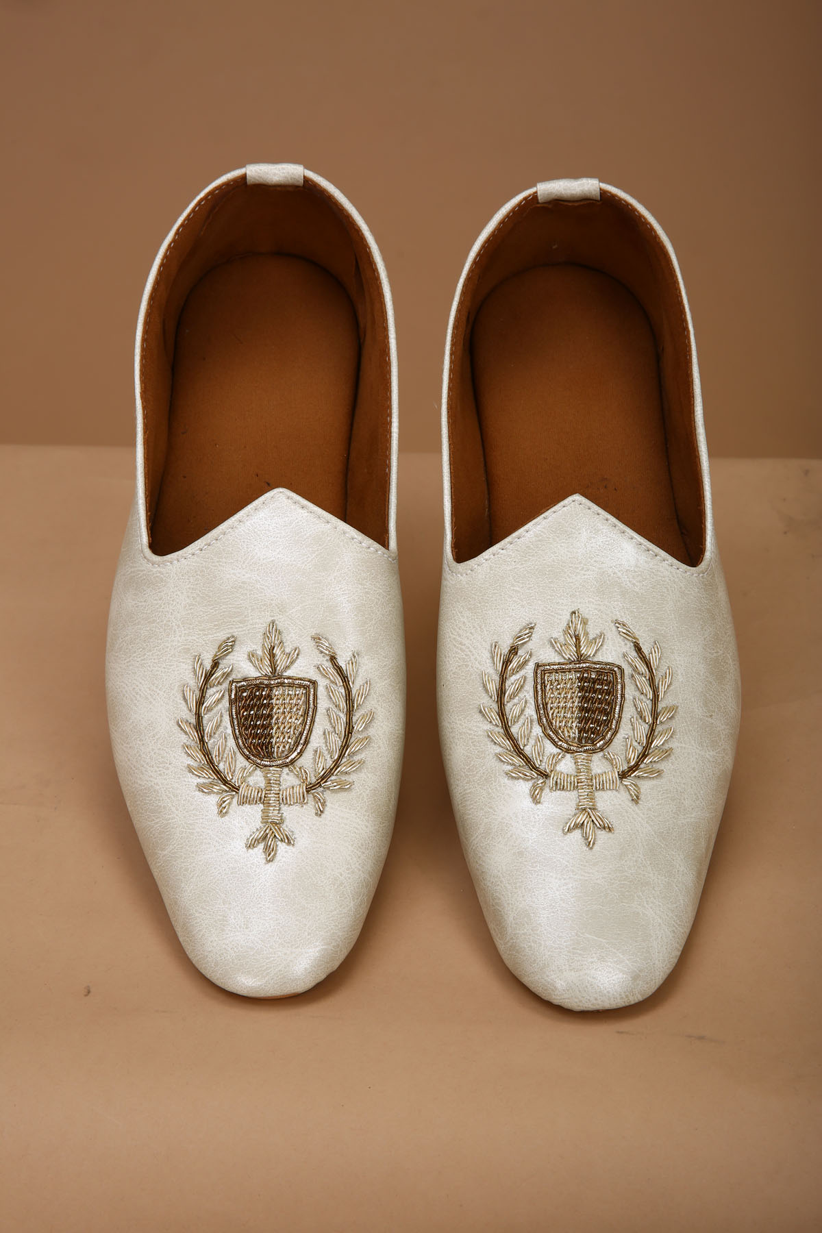 Cream Loafer with Hand Embroidery