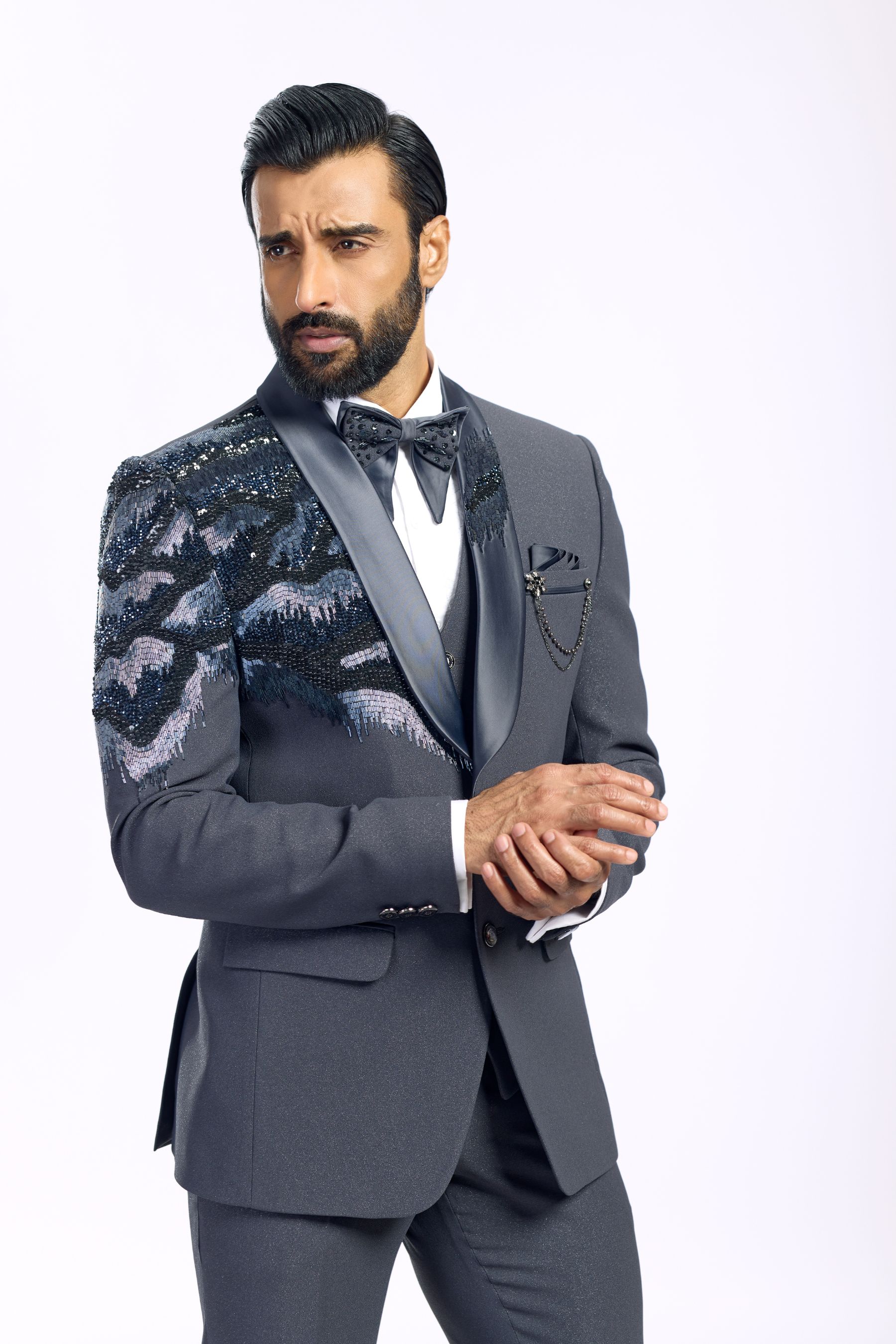 DARK GREY EMBELLISHMENT SET 