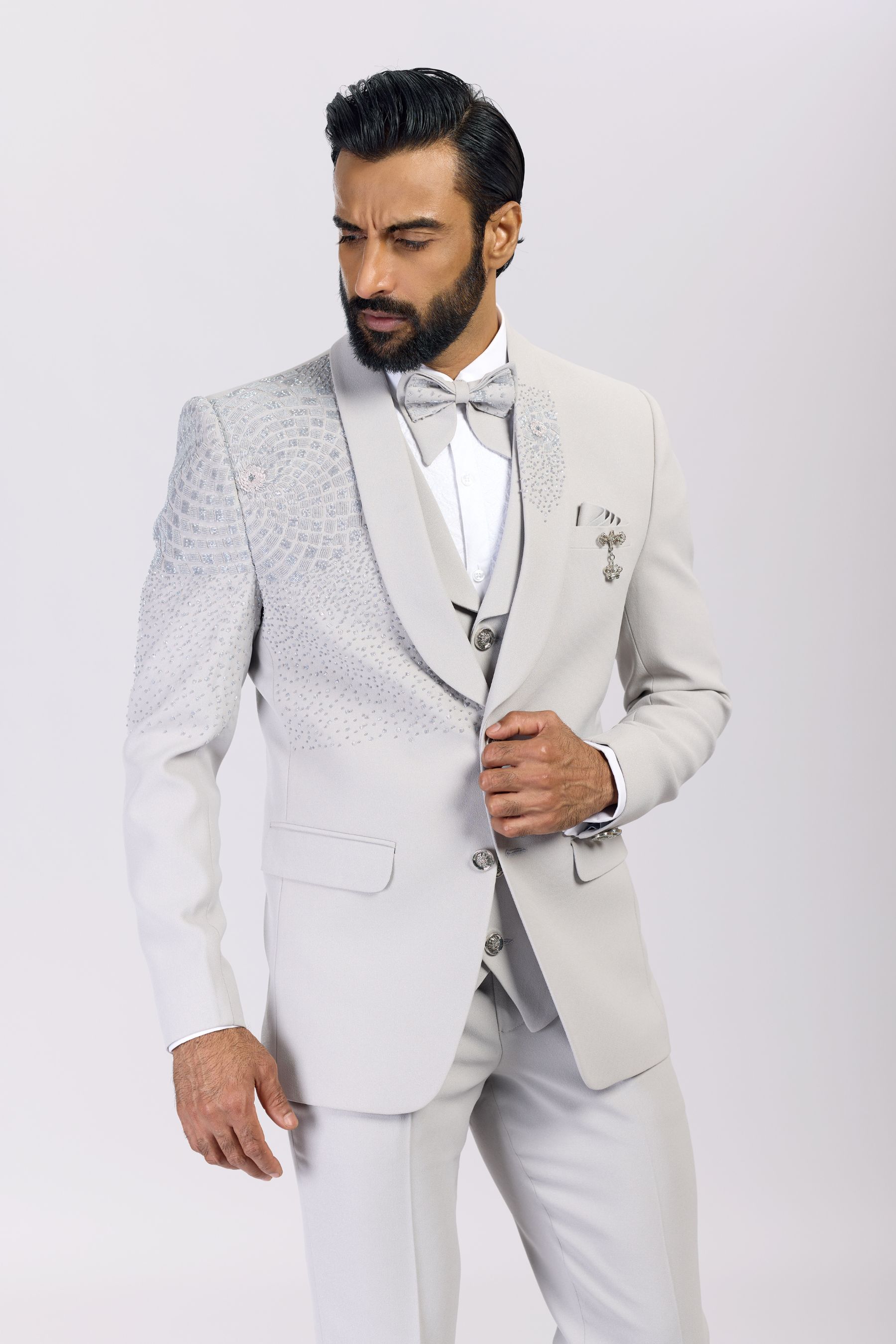 GREY BLAZER INTRICATE DESIGN 