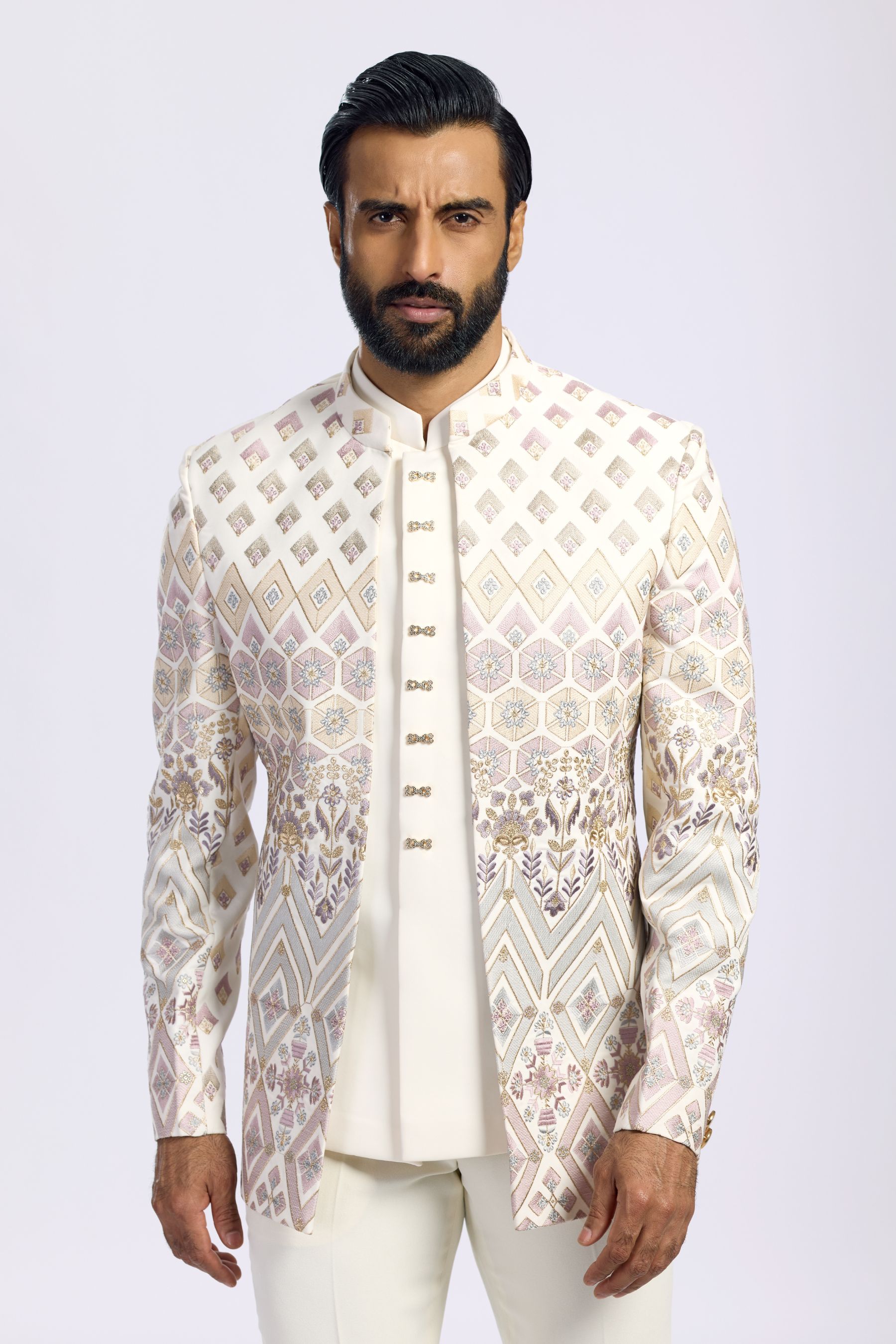 GREY BLAZER INTRICATE DESIGN 