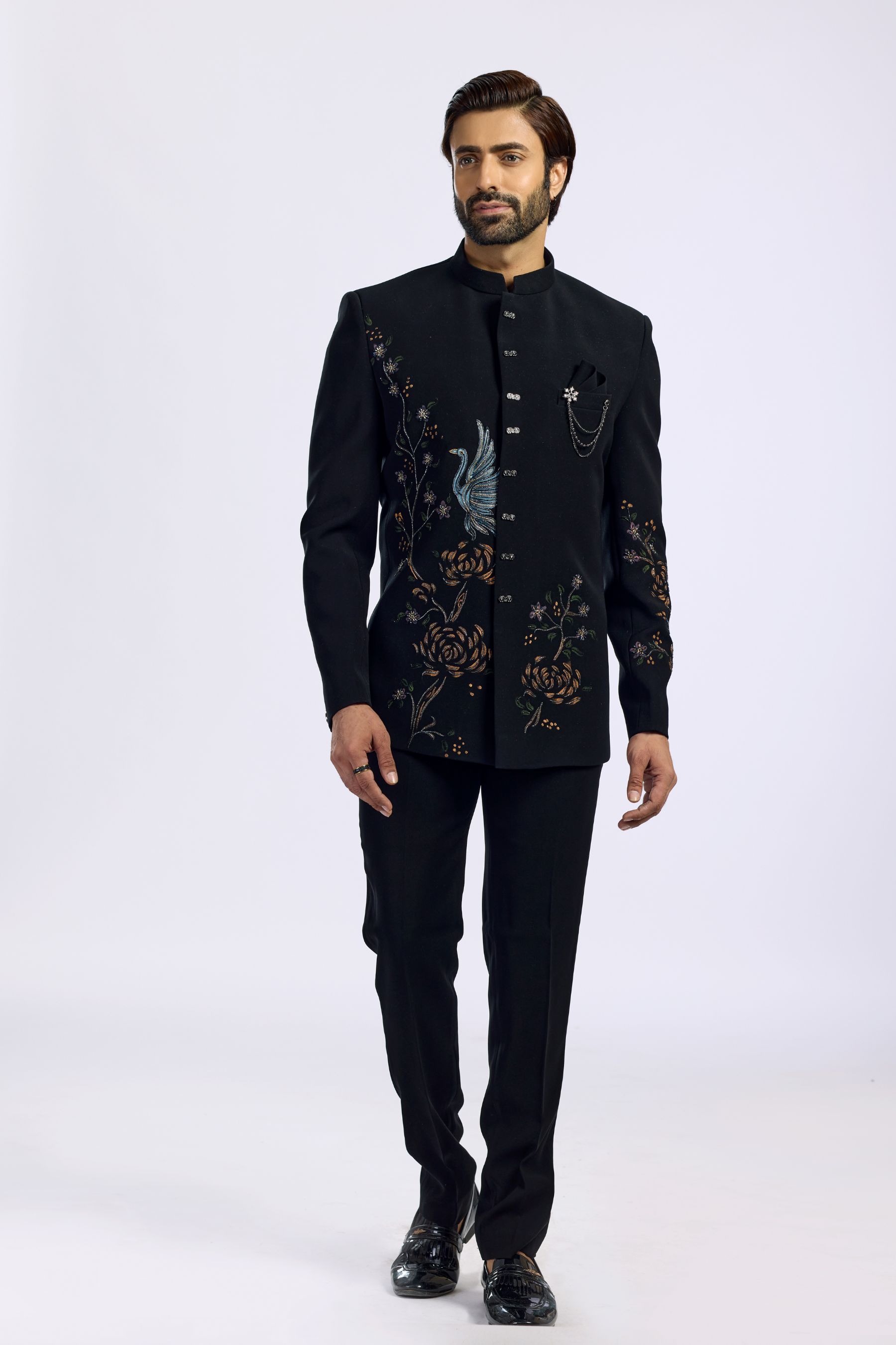 BIRD AND FLORAL MOTIF BANDHGAL 